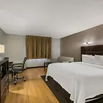 Red Roof Inn Plus+ & Suites Knoxville West - Cedar Bluff